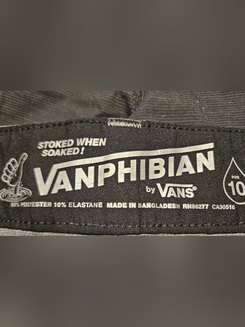 Vans Boys Shorts - Picture 3 of 4
